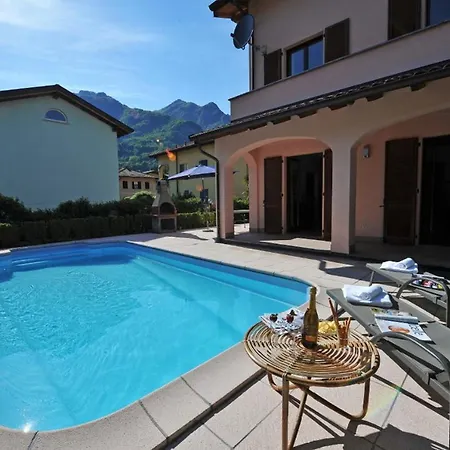 Casa Di Claes Holiday home *